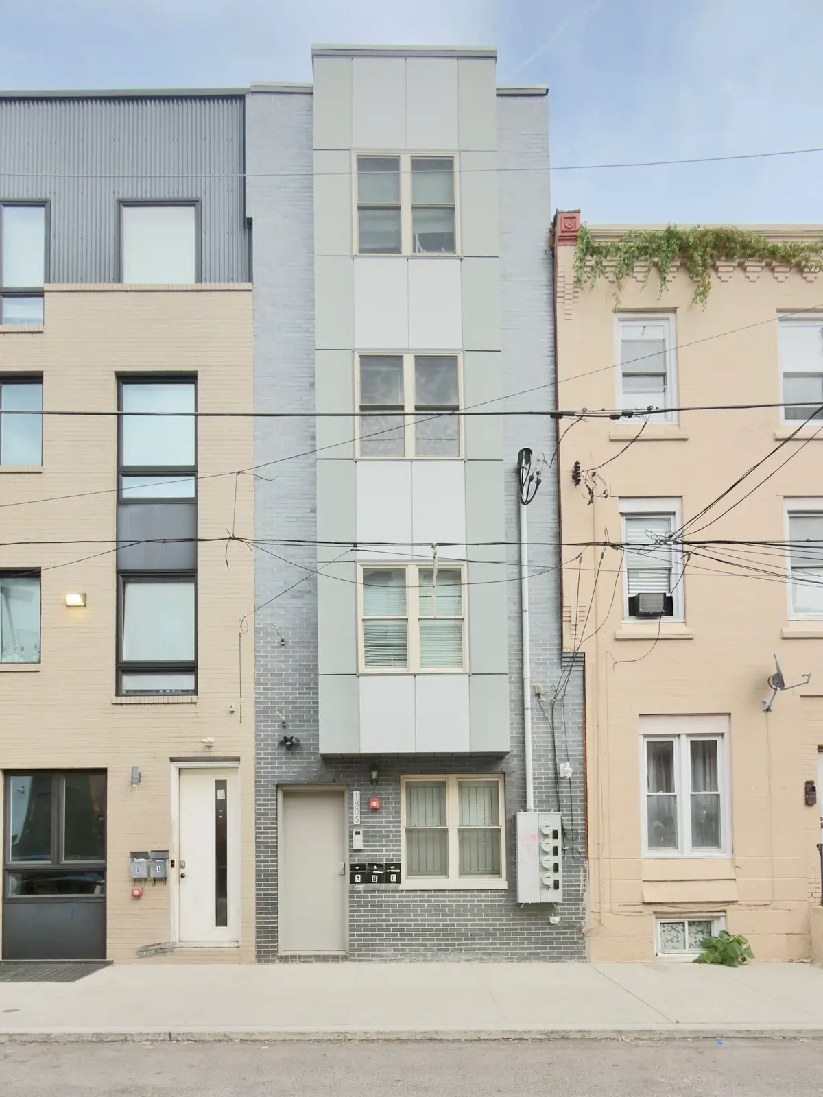 1812 N 17th St student apartment near Temple University