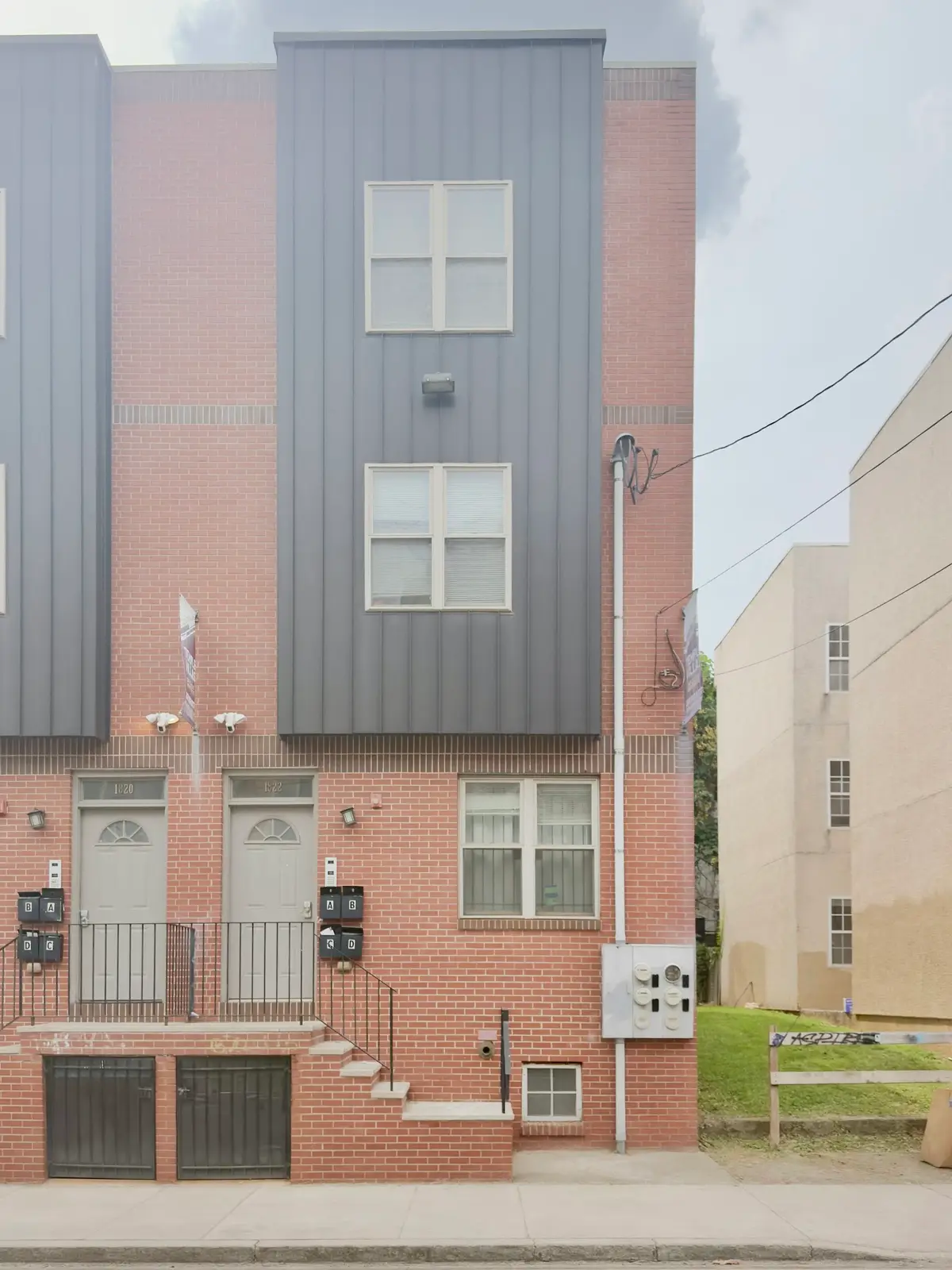 1822 N 17th St — Unit D — 4 bedroom student apartment at 1822 N 17th St near Temple