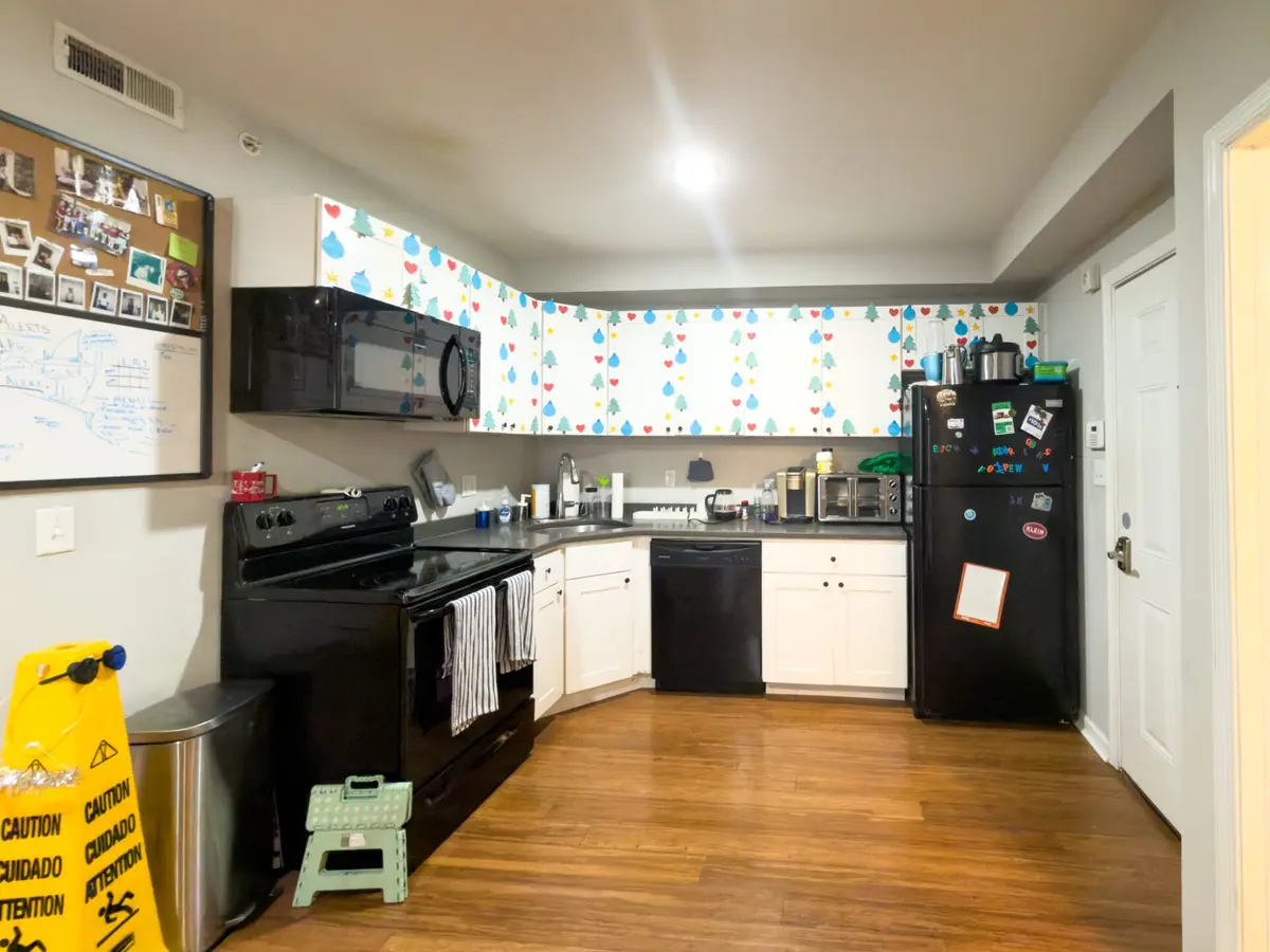 1535 N 15th St — Unit D — 3 bedroom student apartment at 1535 N 15th St near Temple
