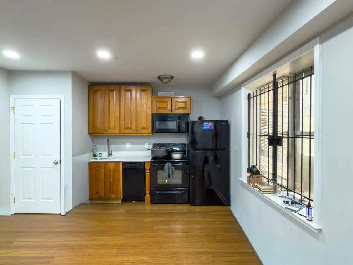 1430 N Carlisle St student apartment near Temple University