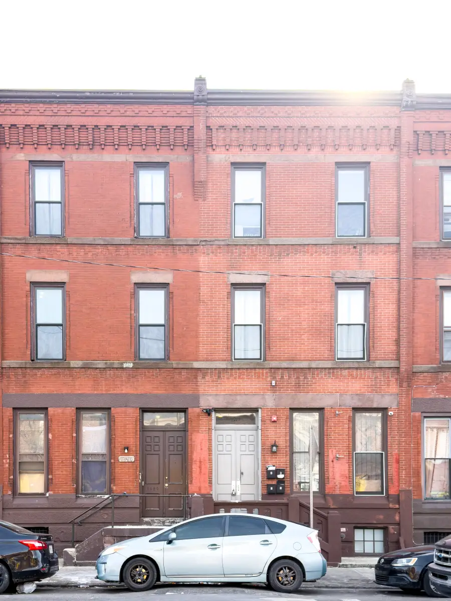 1522 W Diamond St student apartment near Temple University