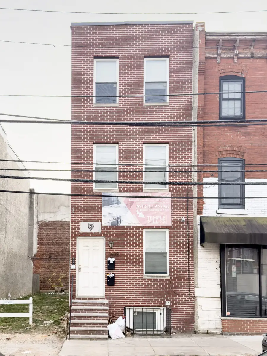 1608 W Montgomery Ave student apartment near Temple University
